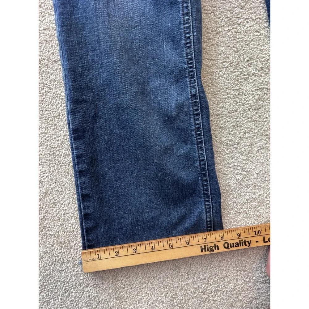 Silver Jeans Co Straight Leg Women Size 32x30 Blue Raw Hem Distressed Denim READ